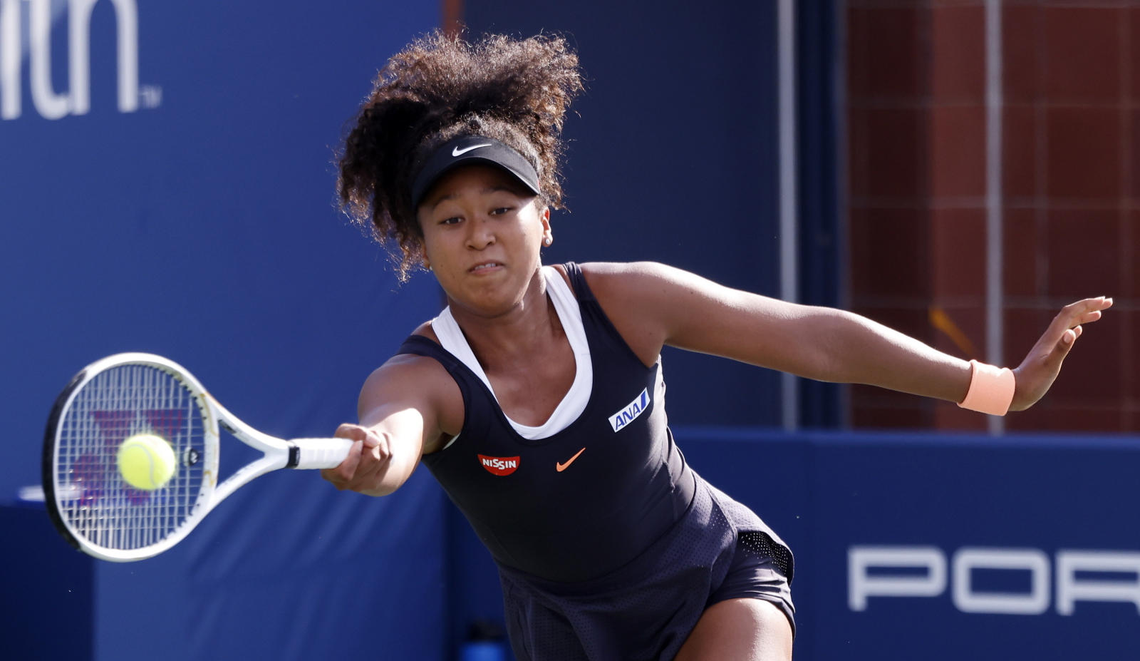 Tenis. WTA Nowy Jork: Naomi Osaka pewnym krokiem w ...